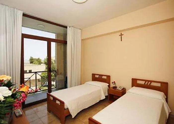 Отель Casa Pastor Bonus Лечче